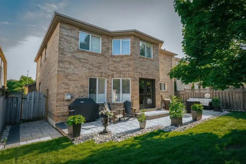 best landscaping contractors in toronto gta 840x560